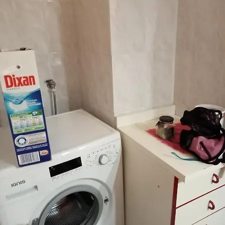 Alloggio إيفريا